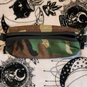 Triple Aught Design single booster pod.